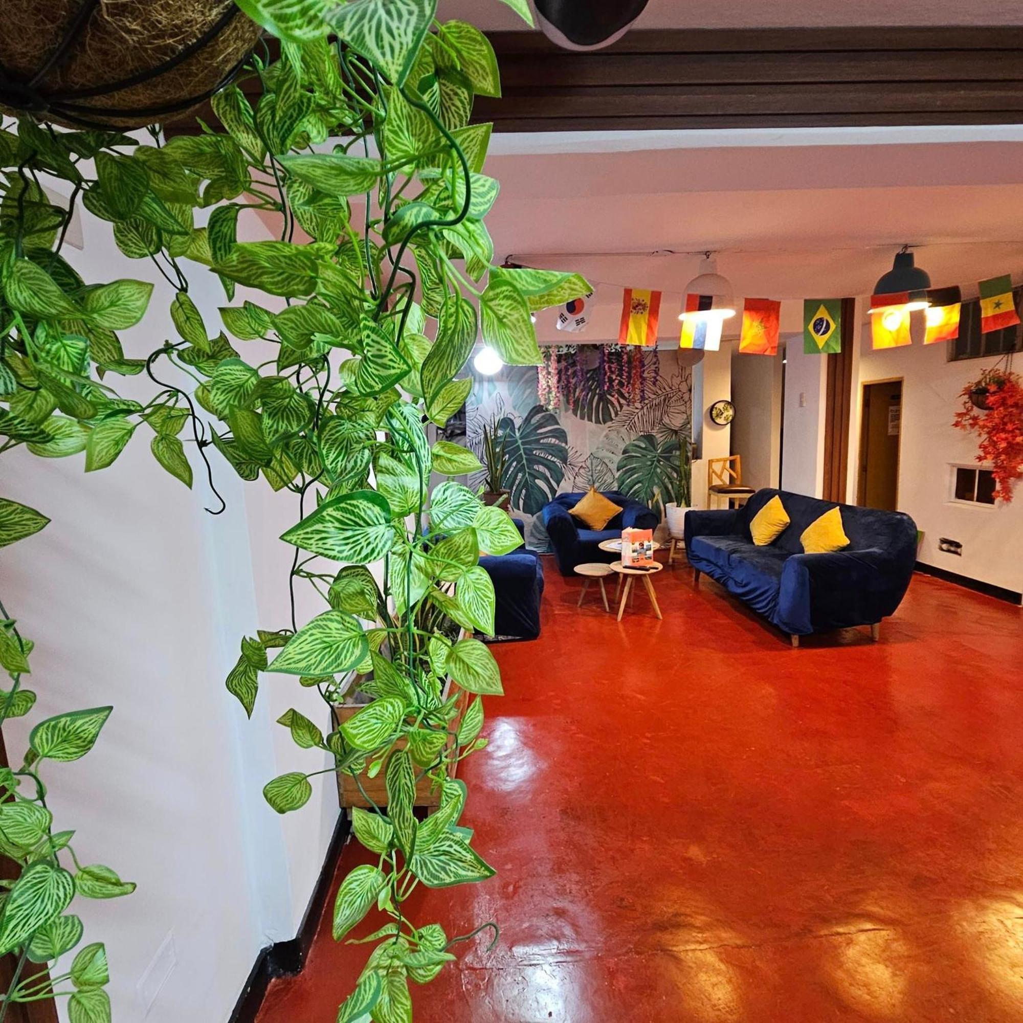 Lima Airport Hostel With Free Airport Pick Up Callao Екстериор снимка