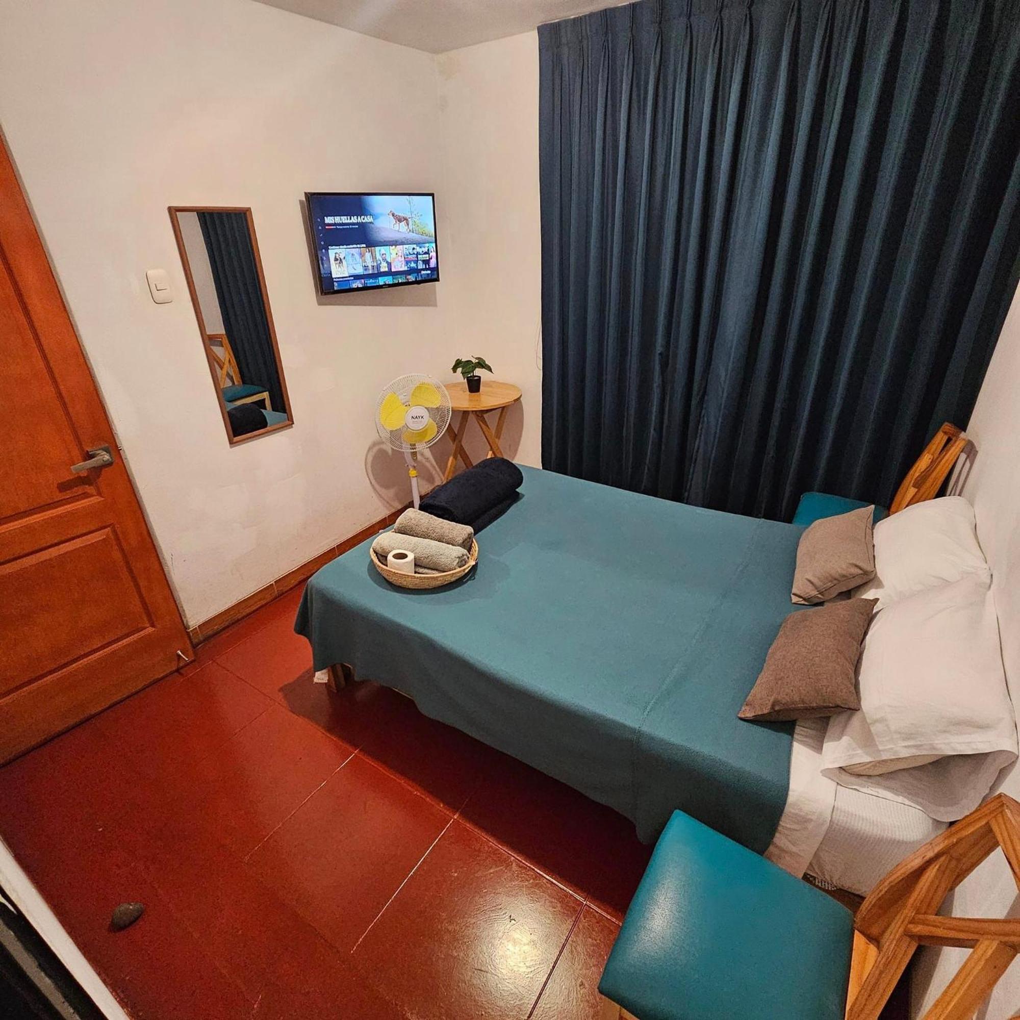 Lima Airport Hostel With Free Airport Pick Up Callao Екстериор снимка