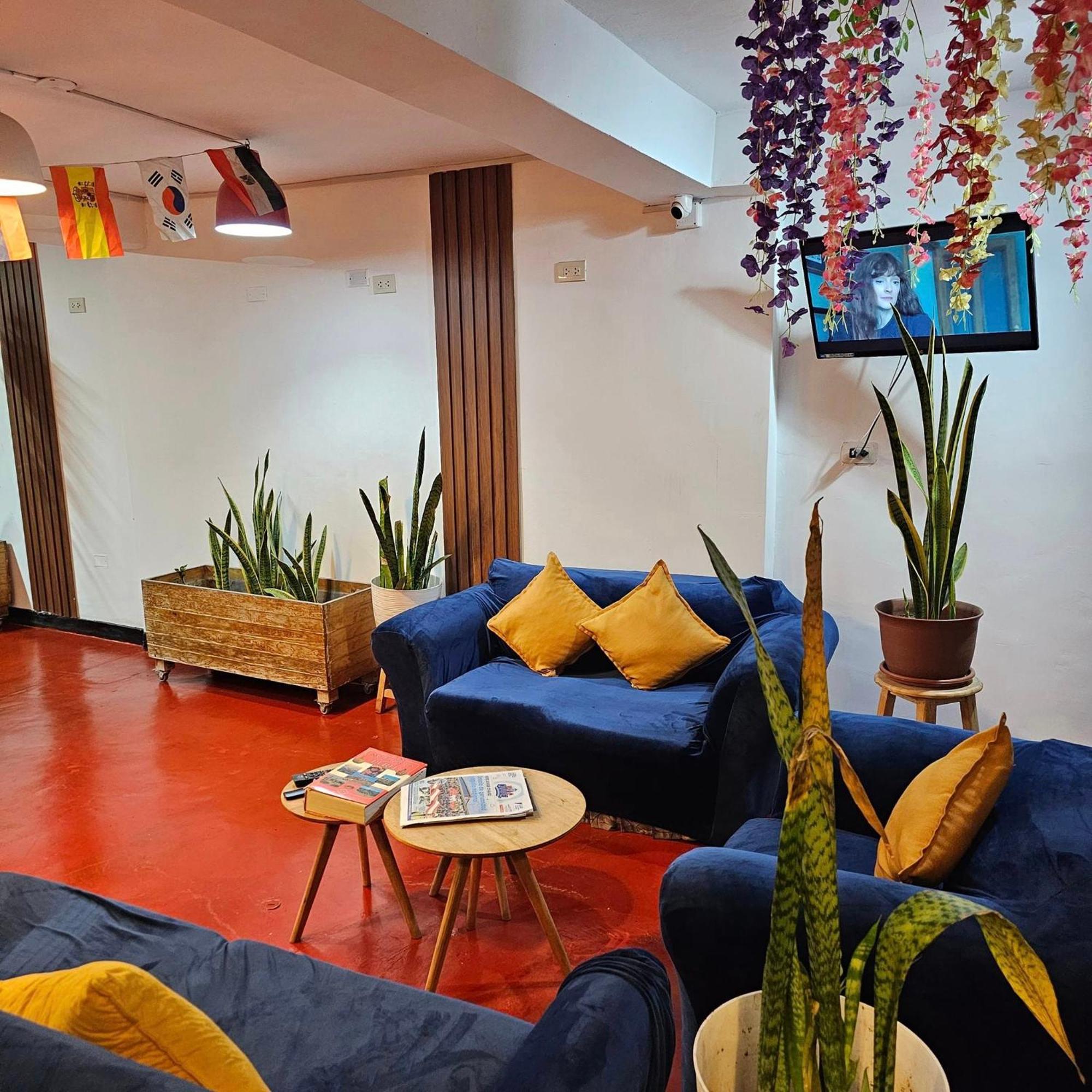 Lima Airport Hostel With Free Airport Pick Up Callao Екстериор снимка
