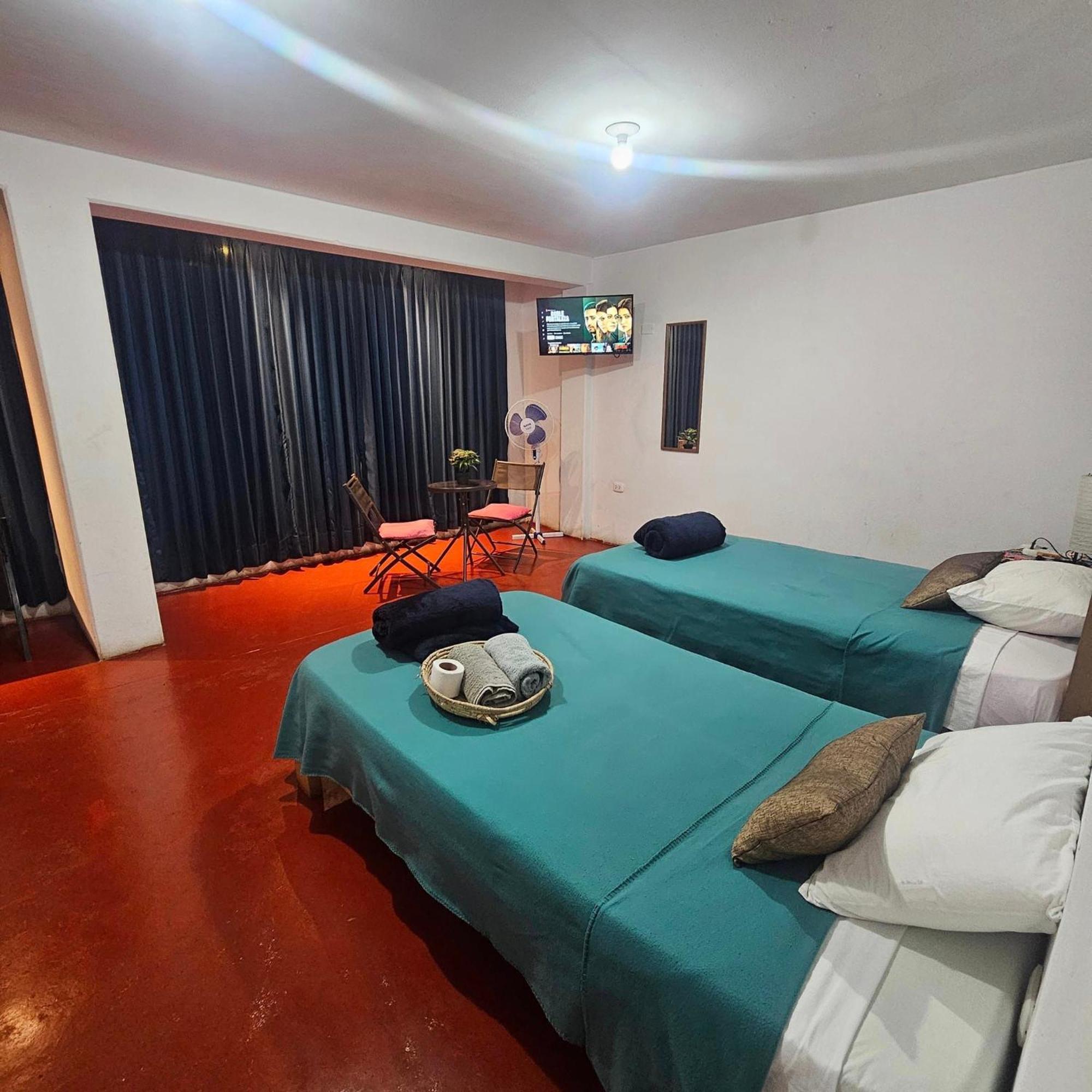 Lima Airport Hostel With Free Airport Pick Up Callao Екстериор снимка