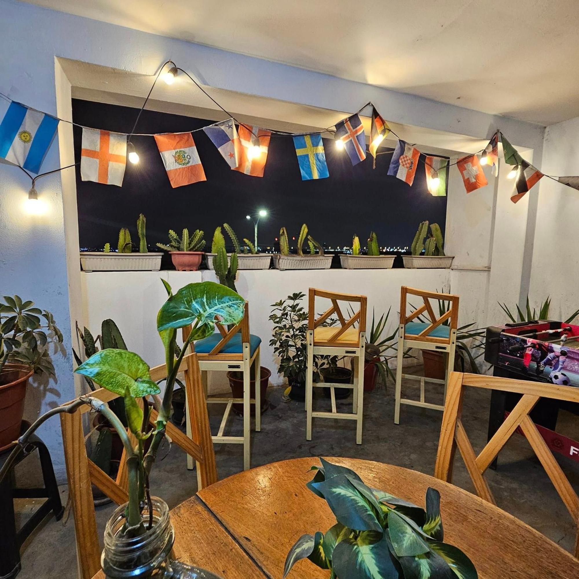 Lima Airport Hostel With Free Airport Pick Up Callao Екстериор снимка
