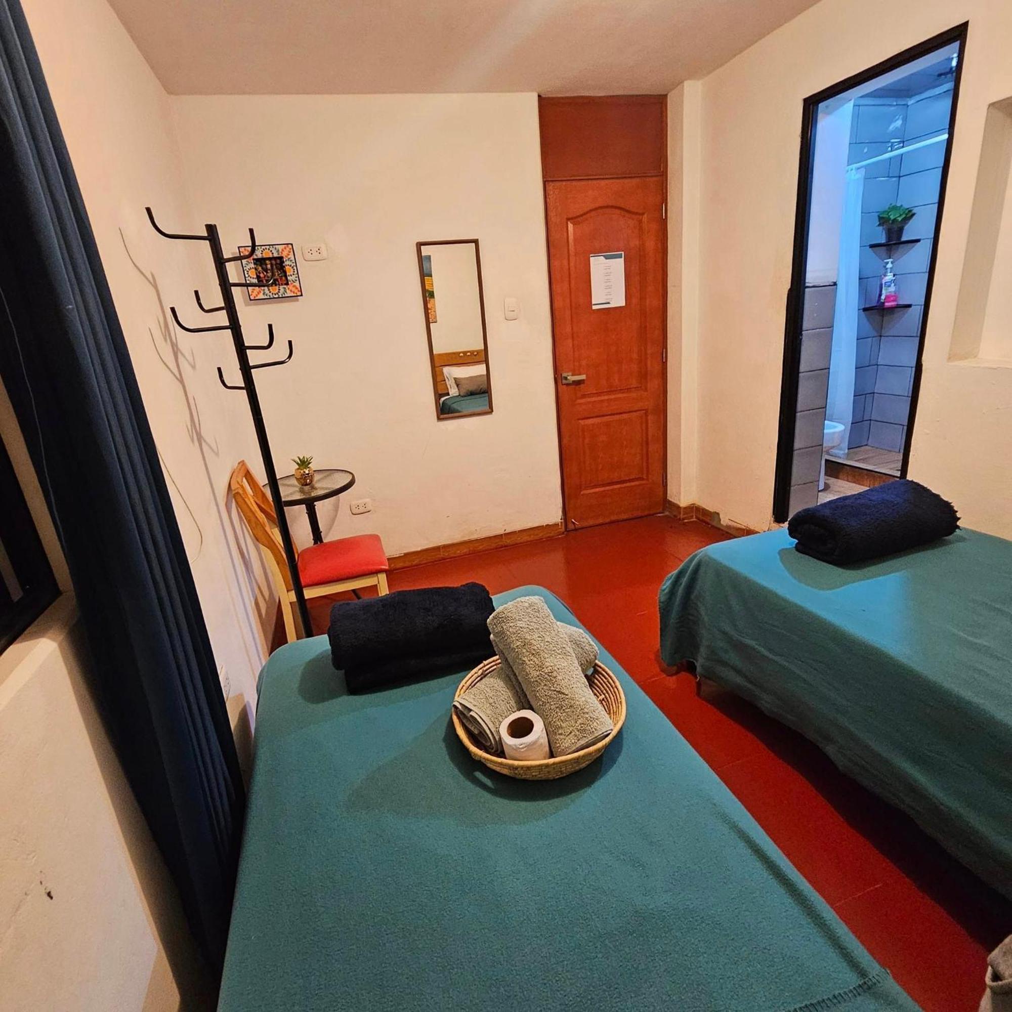 Lima Airport Hostel With Free Airport Pick Up Callao Екстериор снимка