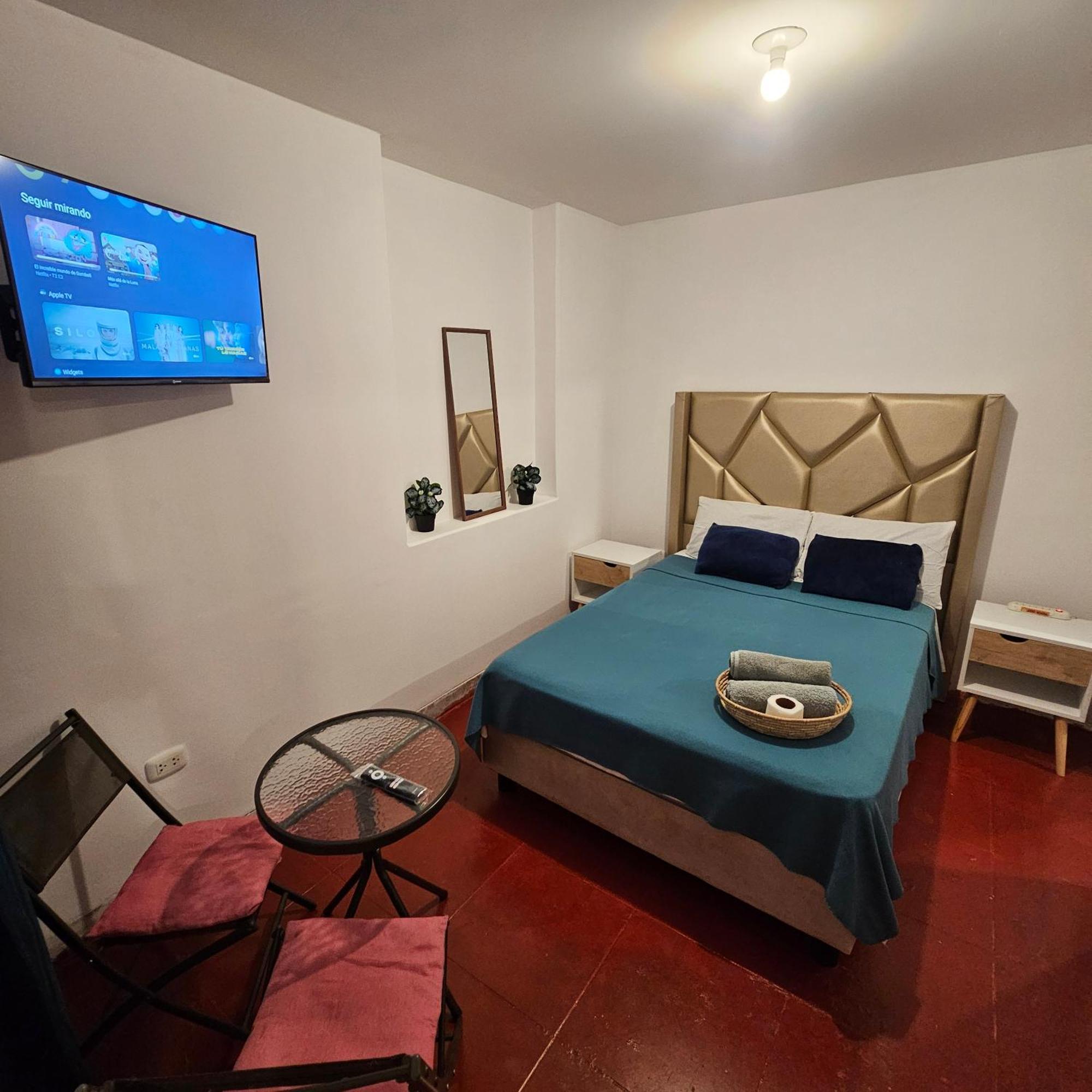 Lima Airport Hostel With Free Airport Pick Up Callao Екстериор снимка
