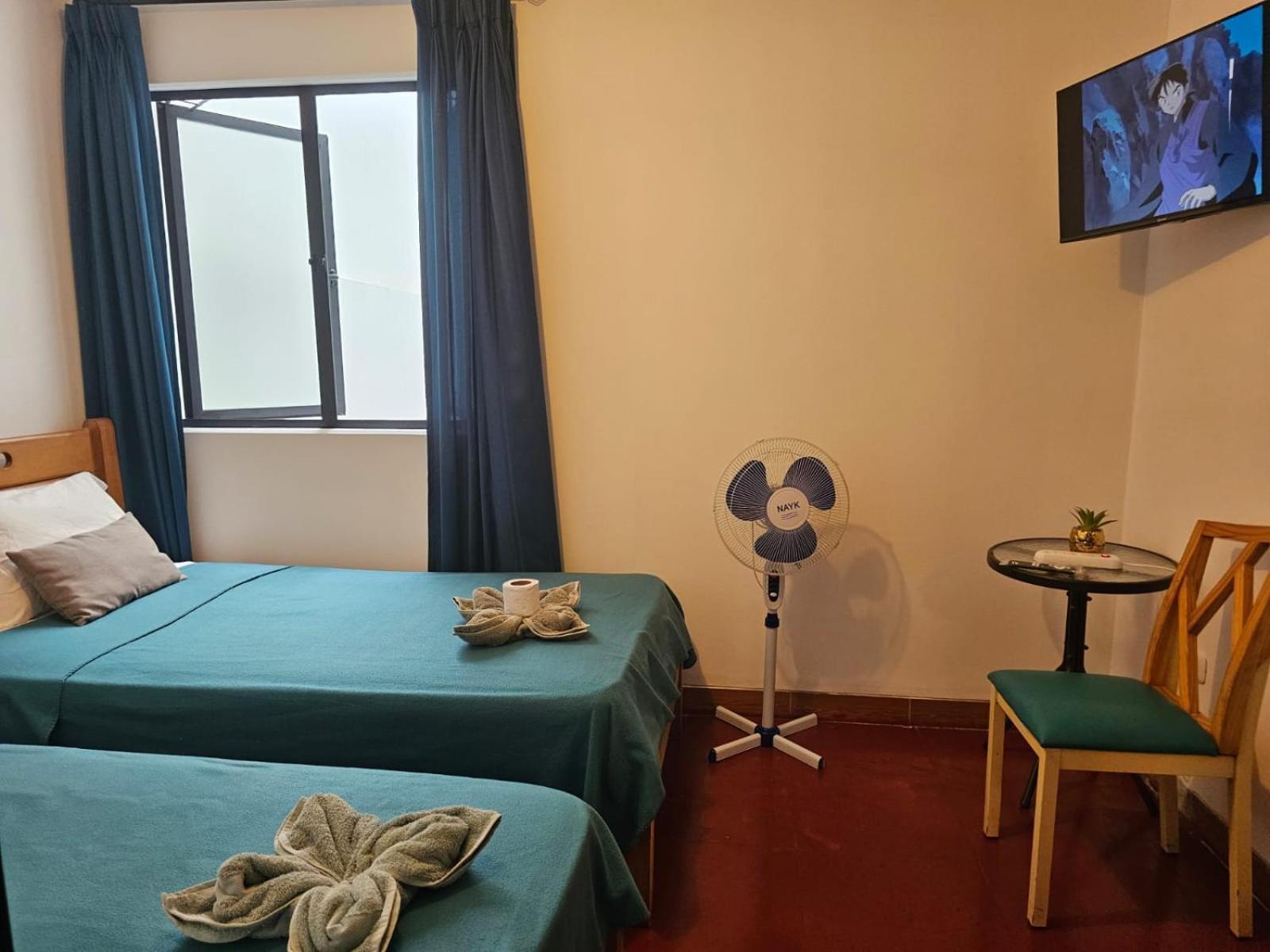 Lima Airport Hostel With Free Airport Pick Up Callao Екстериор снимка