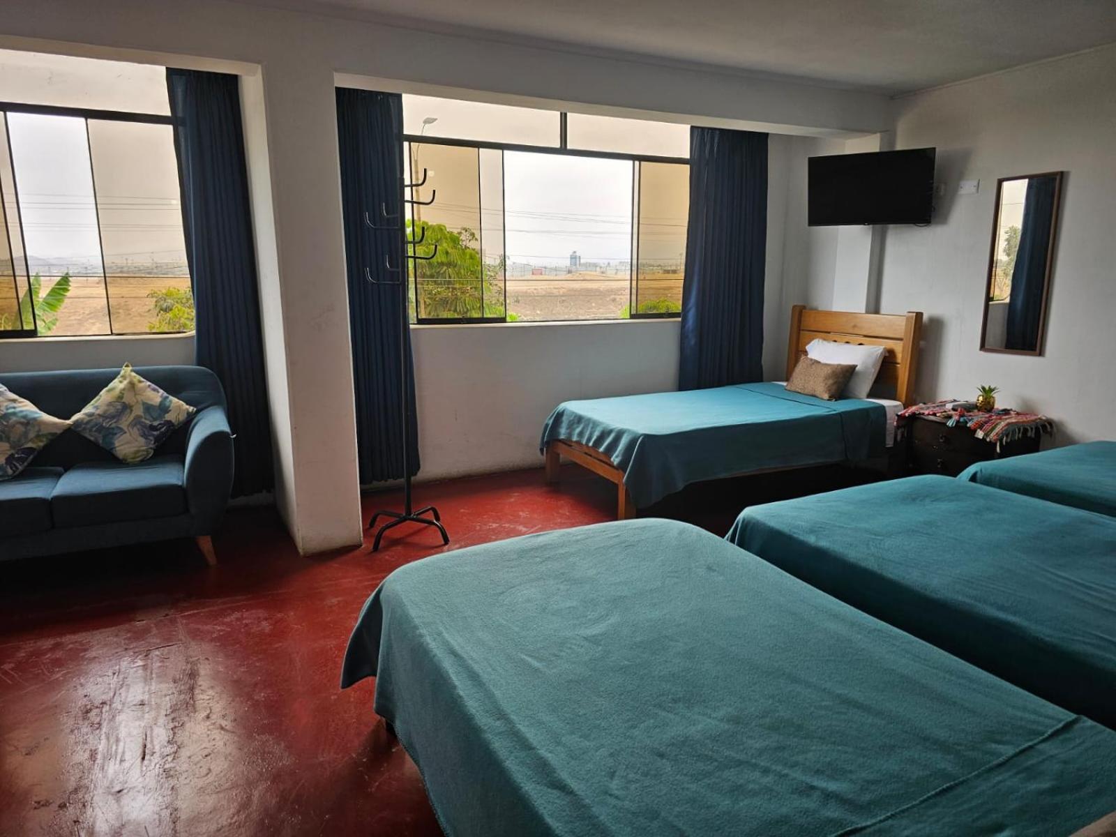 Lima Airport Hostel With Free Airport Pick Up Callao Екстериор снимка